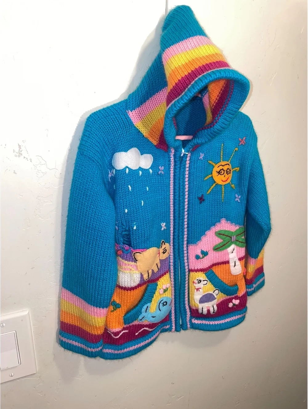 Colorful Hooded Knit Sweater w/ Animal & Nature Embroidery size 2t/3t no tags